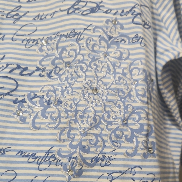 Ruby Rd. Blue and White Script Long Sleeve Top - Picture 2 of 9